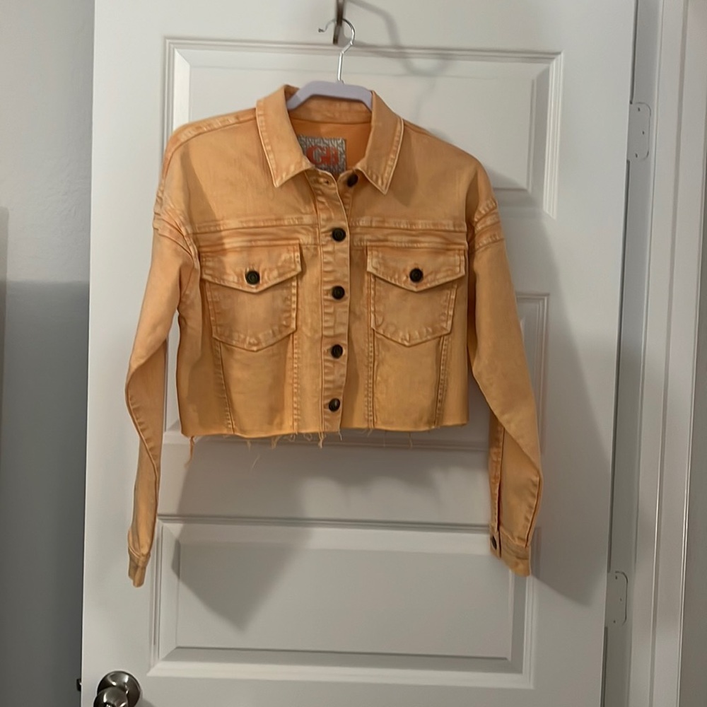 GB sherbet orange denim jean cropped jacket size M raw hem button down bright